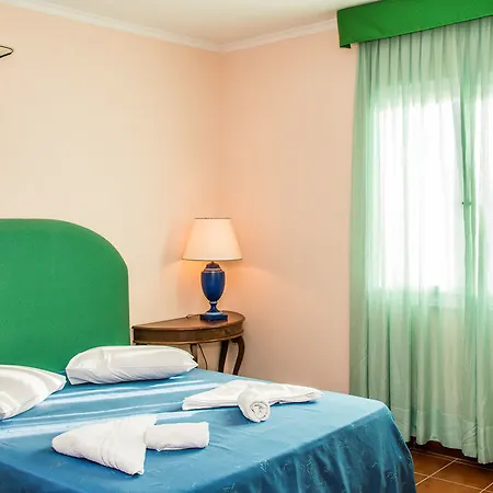 Ξενοδοχείο Village & By Zante Plaza (adults Only) 4*